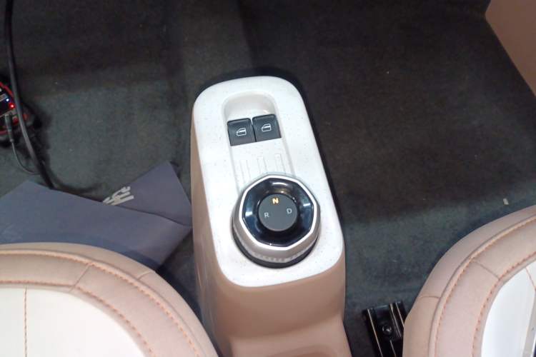 Used Geely Galaxy Panda 2023 Panda Mini 200km Endurance Bear