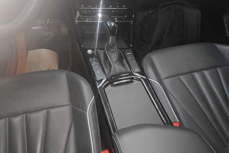 Used Volkswagen Passat 2024 380TSI Starry Dragon Edition