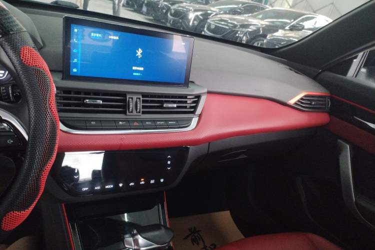 Used Dongfeng Aeolus Yixuan 2021 230T Automatic Zuiying Knight Edition Audio And AC Panel