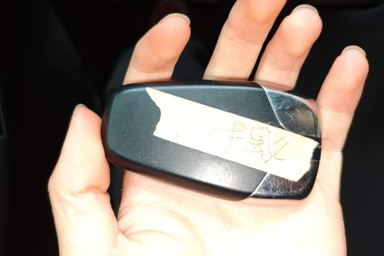 Used CHANGAN Hunter 2024 Warrior Edition Luxury Model Dual-Motor All-Wheel Drive with Extra-Long Cargo Box Vehicle Key