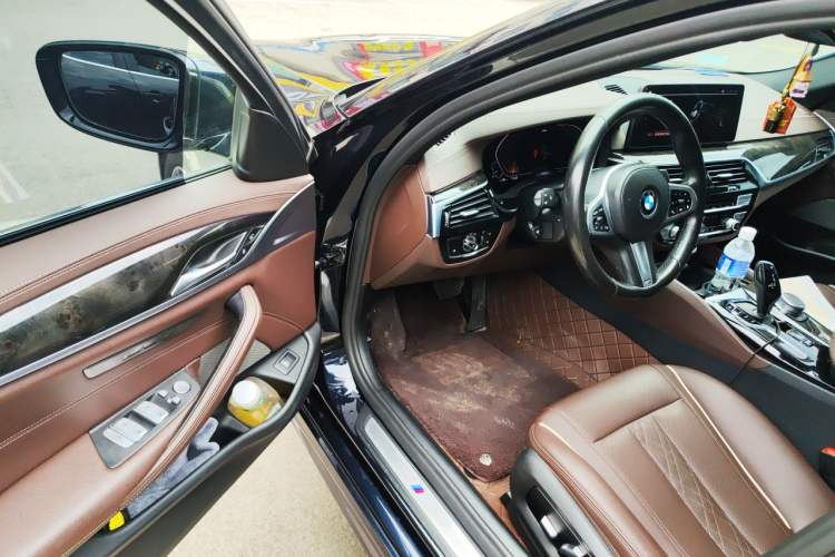 Used BMW 5 Series 2022 Restyled 525Li M Sport Package