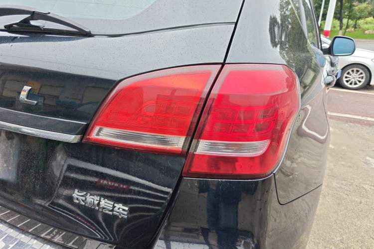 Used Haval H2 2015 1.5T Automatic Two-Wheel Drive Prestige Edition
