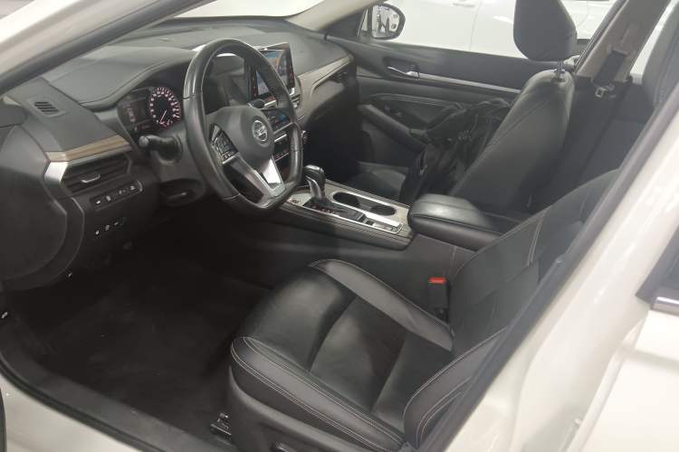 Used Nissan Teana 2021 2.0L XL Upper AD1 Smart Drive & Navigation Edition Left Front Seat