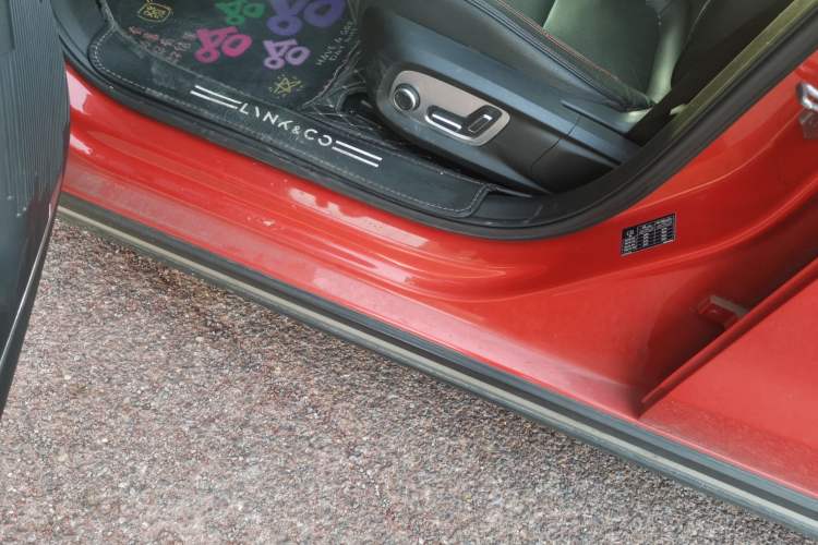 Used Lynk & Co 02 2018 1.5T DCT Two-Wheel Drive Zhaopu Version China V Standard Left Front Seat