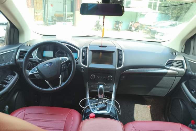 Used Ford Edge 2018 EcoBoost 245 Two-Wheel-Drive Titanium 7-Seater China V Standard