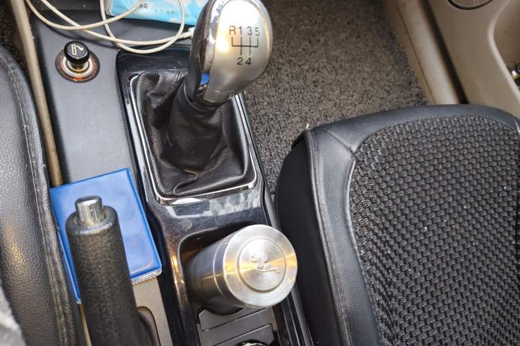 Used Bestune B50 2013 1.6L manual Comfort trim level