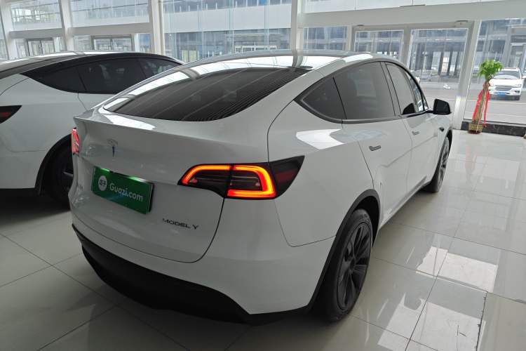 Used Tesla Model Y 2024 Rear-Wheel-Drive Version