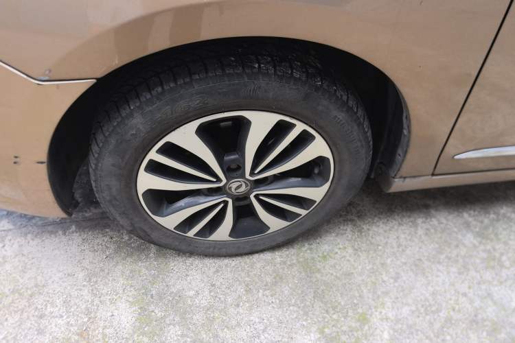 Used Dongfeng Aeolus A60 2016 1.5L Manual Luxury Version
