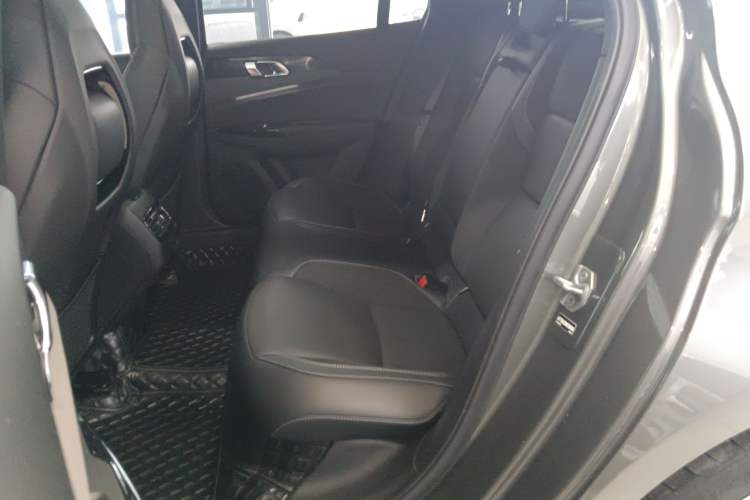 Used Lynk & Co 03 2022 1.5TD DCT JingPro