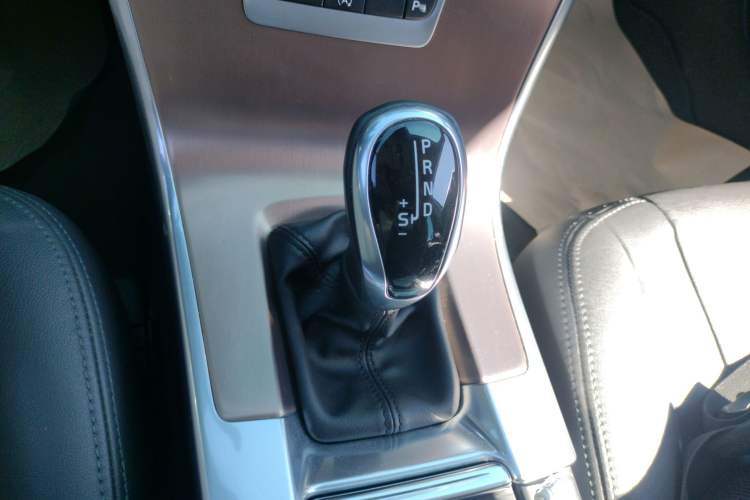 Used Volvo XC60 2017 T5 Smart Upgrade Edition