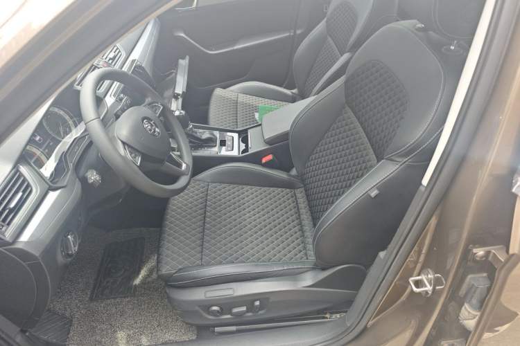 Used Skoda Superb 2018 TSI330 DSG Comfort Edition China VI Standard