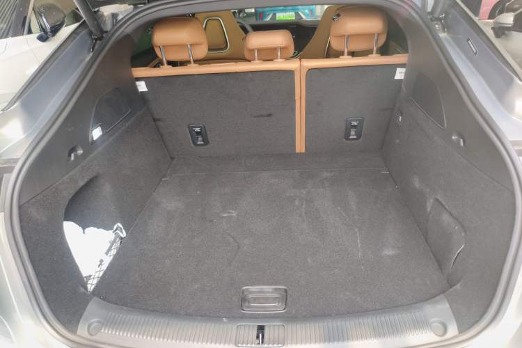 Used Rising R7 2025 Model Urban Edition Trunk