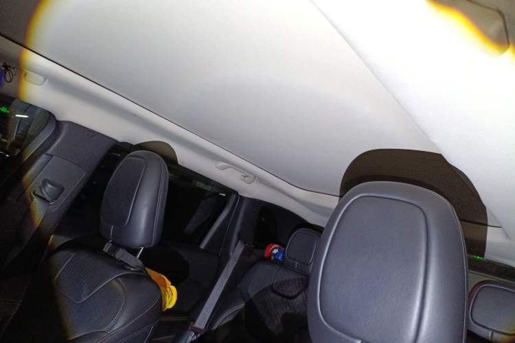 Used Jeep Cherokee 2017 2.4L Professional Smart Edition Headliner