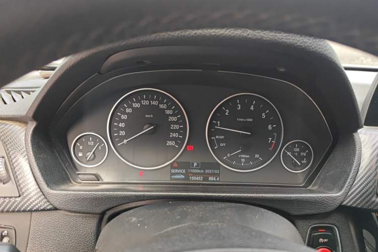 Used BMW 3 Series 2016 320i Fashion Model