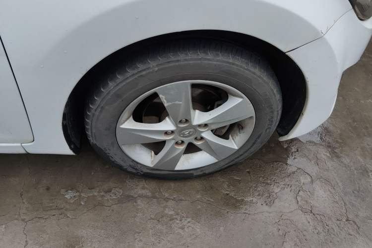 Used Hyundai Elantra (5th Generation / Langdong) 2013 1.6L Automatic Leading Model