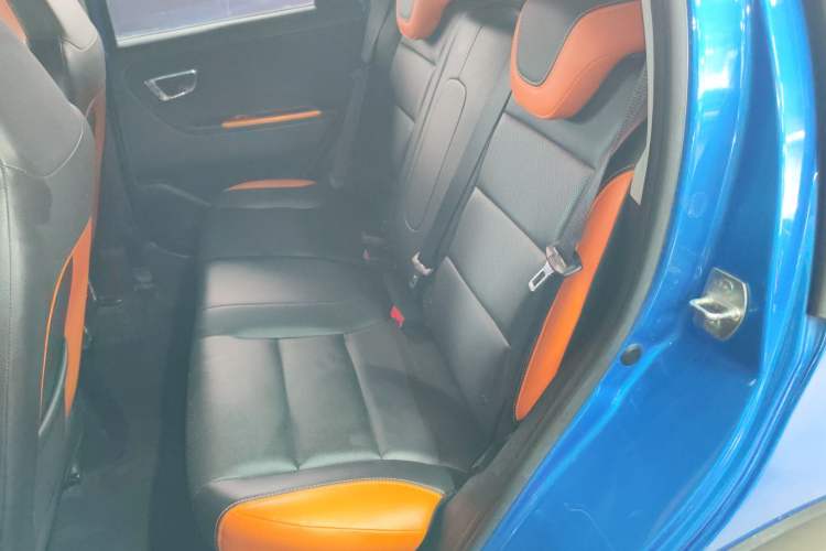 Used Geely Auto Vision X1 2017 1.3L Automatic Player Edition
