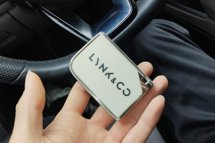 Used Lynk & Co 09 EM-P 2023 2.0TD EM-P Long-Range Version PM 7-Seater
