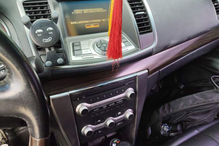 Used Nissan Teana 2009 Duke 2.5L XV VIP Deluxe Edition
