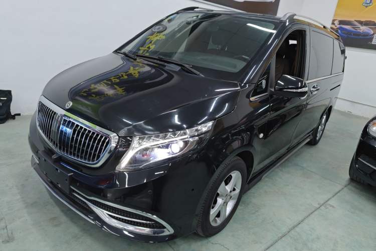 Used Mercedes-Benz V-Class 