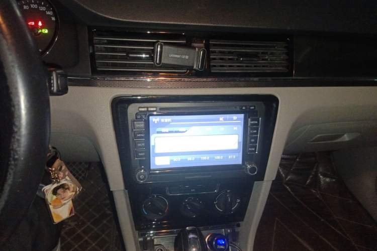 Used Volkswagen Bora 2014 1.6L Automatic Fashion Model