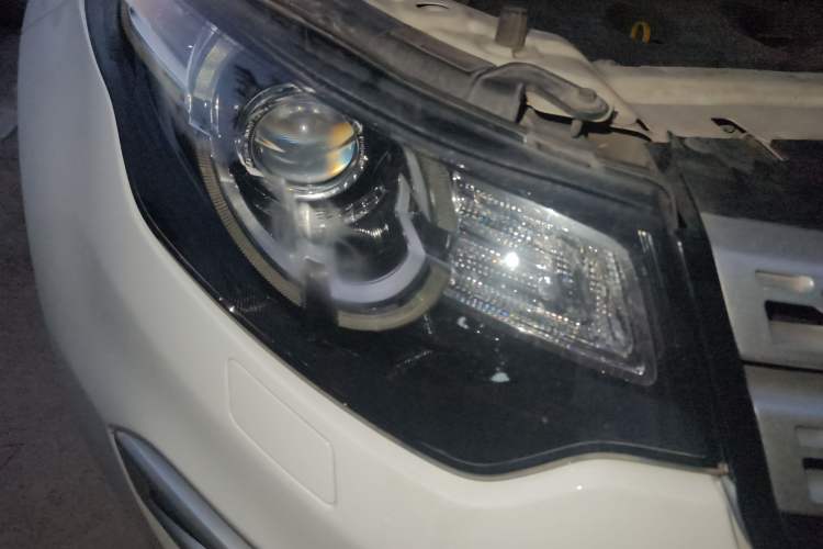 Used Land Rover Discovery Sport 2015 2.0T HSE LUXURY