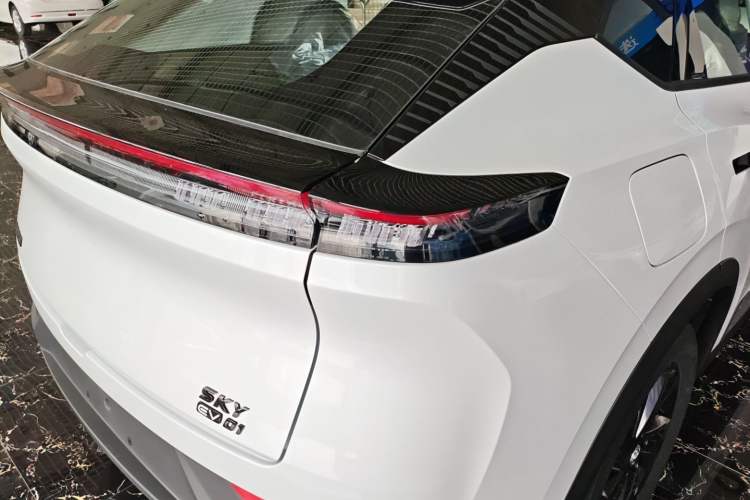 Used Dongfeng Aeolus SKY EV01 2025 530 km AIR Elite Edition