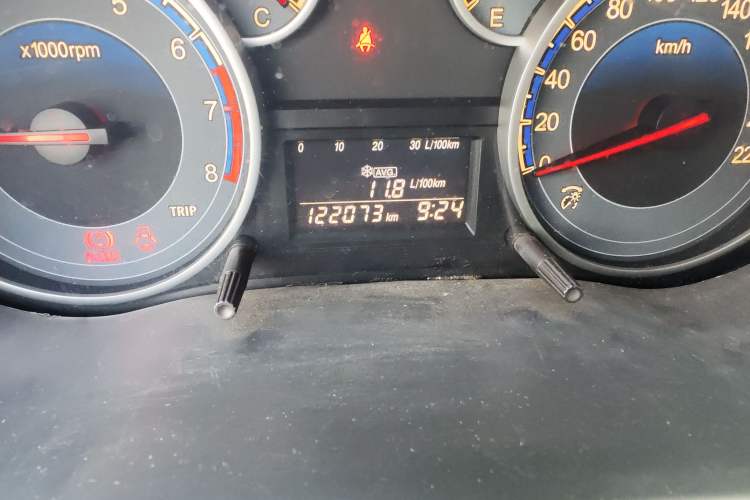 Used Suzuki SX4 2012 1.6L Manual Ruiqi Model