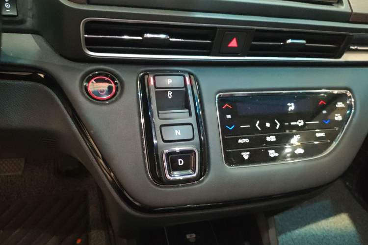 Used Honda Odyssey 2022 2.0L eHEV Sharp Supreme Edition