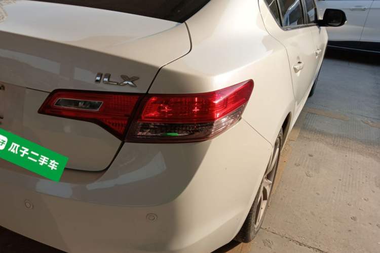 Used Acura ILX 2013 2.0L Elite Edition
