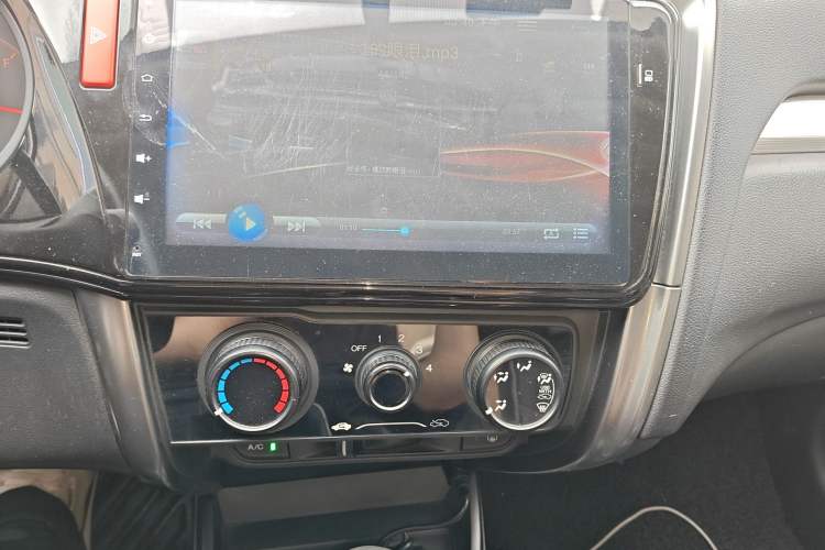 Used Honda Greiz 2016 1.5L CVT Classic Edition Audio And AC Panel