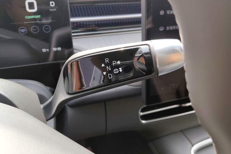 Used XPeng G6 2025 625 Long-Range Max Flagship Edition