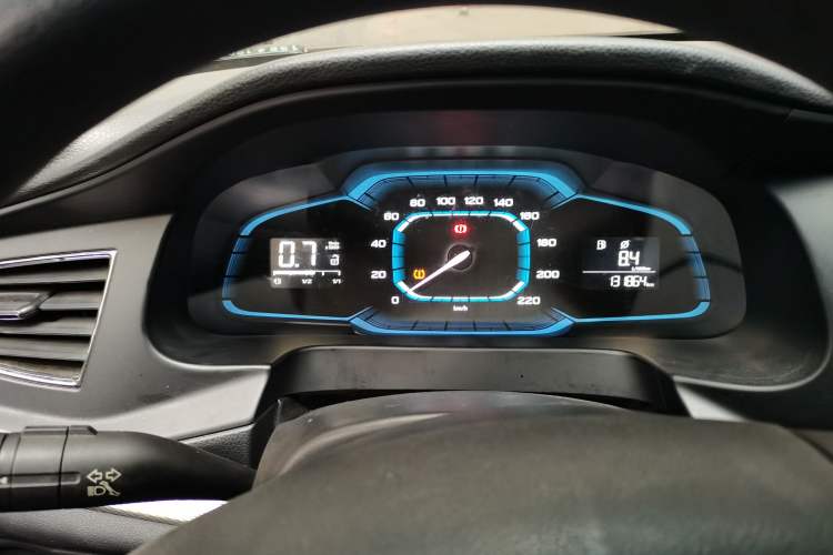 Used Roewe 360 2015 1.5L Manual Luxury Edition
