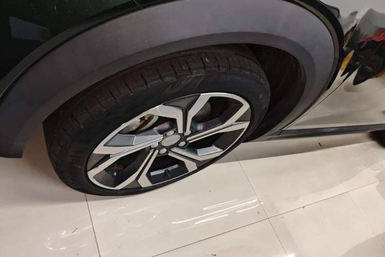 Used Lynk & Co 06 EM-P 2023 1.5T Remix PHEV Pro