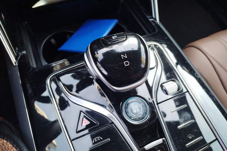 Used BYD Tang New Energy 2023 DM-i Champion Edition 112KM Prestige Model