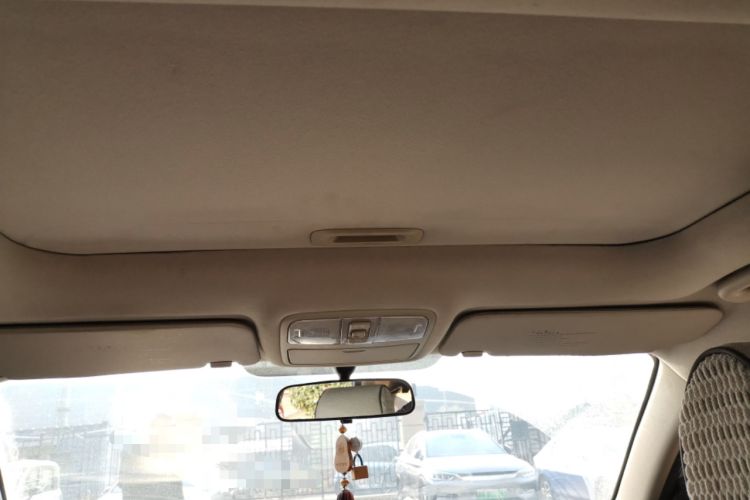 Used Hyundai Celesta 2011 1.6L Manual Luxury Model
