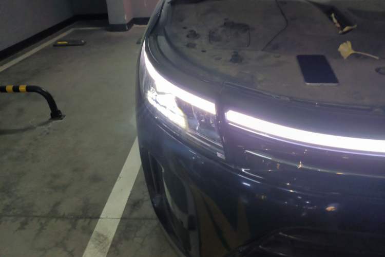 Used Hima AITO M7 2024 1.5T Intelligent Driving 4WD Max Edition 5 Seats