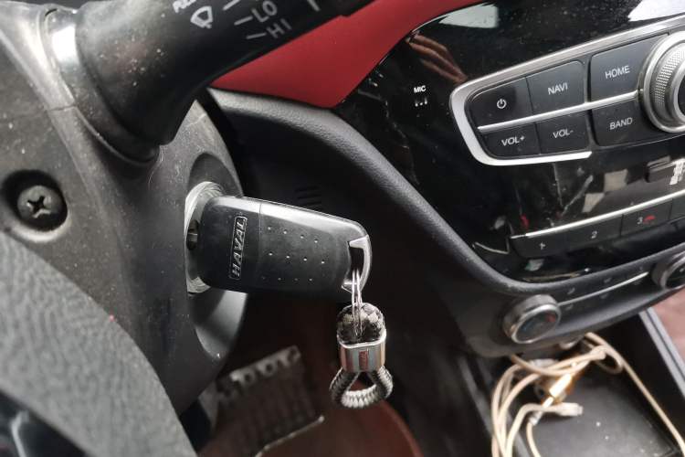 Used Haval H1 2016 Revised Version Blue Badge 1.5L AMT Luxury Edition