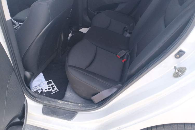 Used Hyundai Elantra (5th Generation / Langdong) 2015 1.6L Manual Fashion Edition
