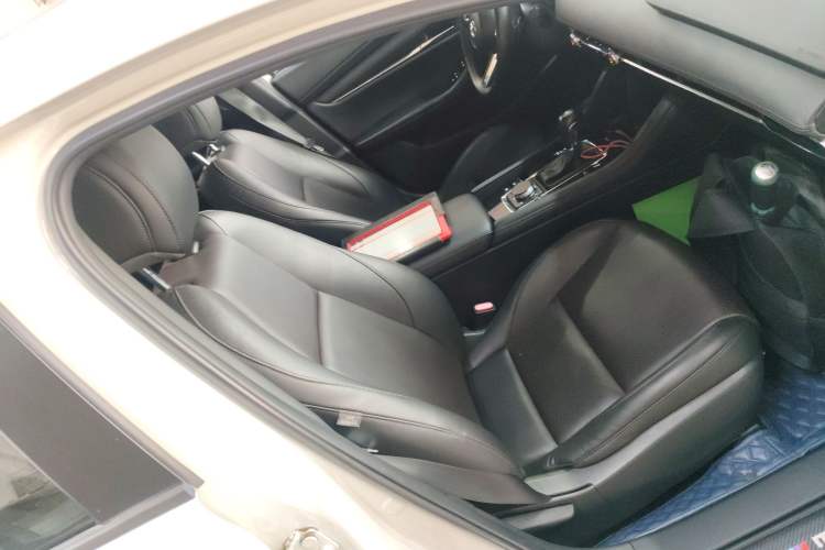 Used Mazda 3 Axela 2021 2.0L Automatic Zhiya Edition Right Front Seat