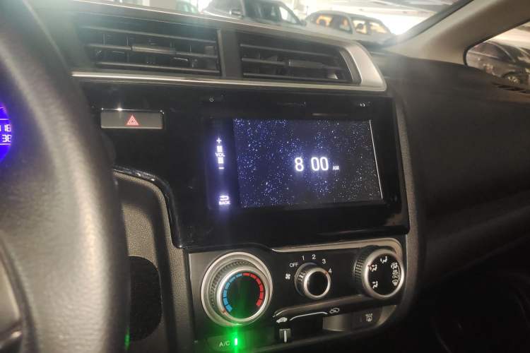 Used Honda Fit 2018 1.5L CVT Trendy Run+ Edition Audio And AC Panel