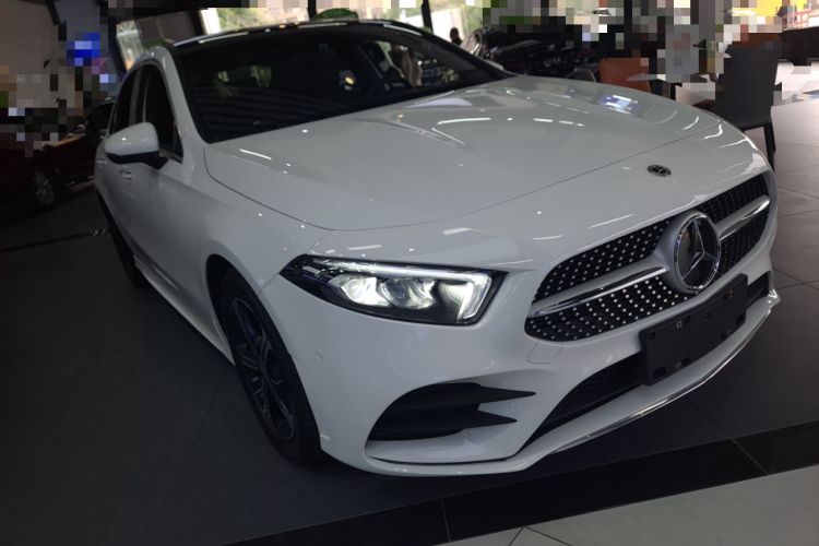 Used Mercedes-Benz A-Class 2022 Revised Version A 200 L Sport Sedan Fashionable Style