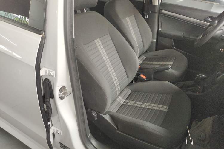 Used Volkswagen Lavida 2019 Lavida Start 1.5L Automatic Trendy Version China VI Standard