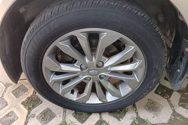 Used Geely Auto Vision 2017 1.5L Manual Happiness Edition
