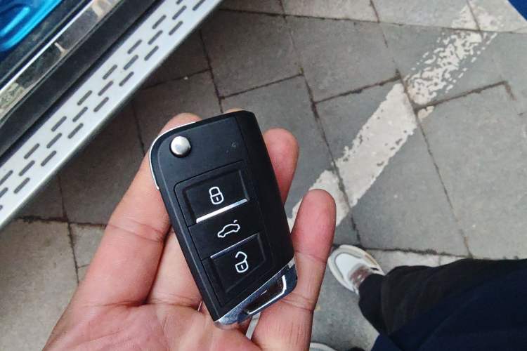 Used BAIC Off-Road BJ40 2018 2.3T Automatic Four-Wheel Drive Ring of the Tower Champion Edition China V Emission Standard
