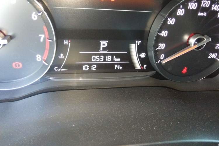 Used Honda Avancier 2019 240TURBO Two-Wheel Drive Elite Edition Odometer Close Up