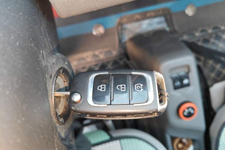 Used Dongfeng Fengon MINIEV 2022 Simple Style Comfort Version Vehicle Key