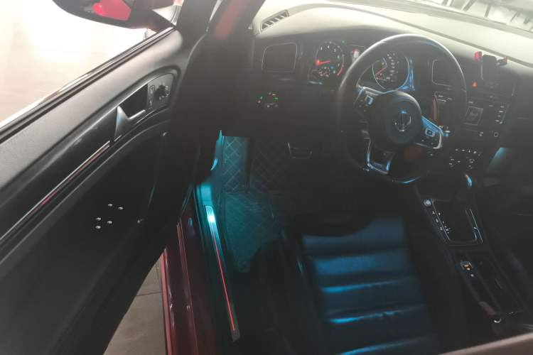 Used Volkswagen Golf GTI 2016 2.0 TSI GTI