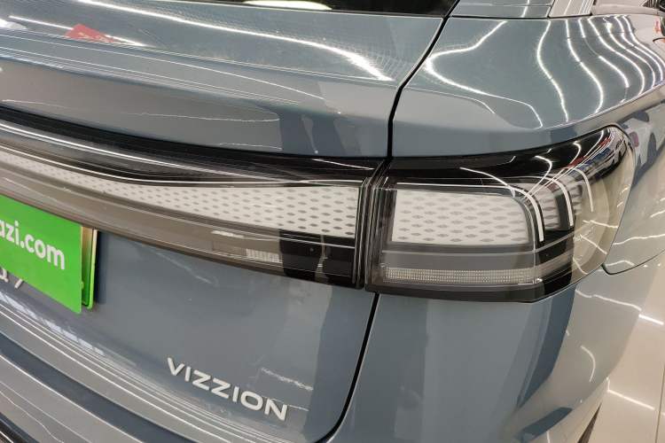 Used Volkswagen ID.7 VIZZION 2024 AIR model
