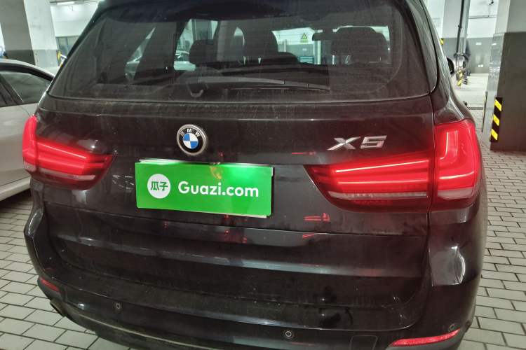 Used BMW X5 2015 xDrive28i
