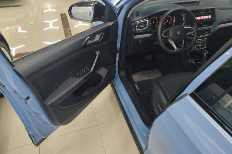 Used Volkswagen Tharu 2025 NewRui 300TSI Prestige Edition Driver Seat